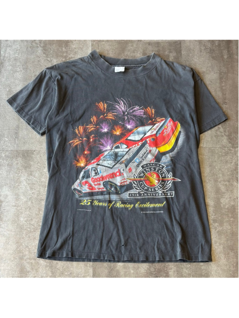 Vintage Dale Earnhardt NASCAR Winston Cup Series Shirt Mens Medium Black Faded